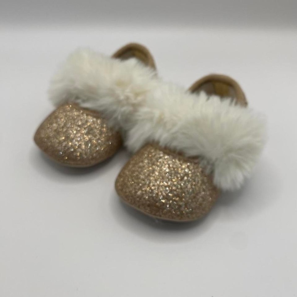 UGG Baby Infant Sparkle‎ Gold Fur Slip-On Shoes Size 0/1 USA Soft Sole